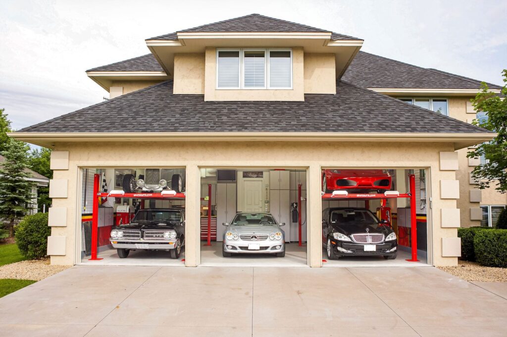 A Step-by-Step Process That Outlines Garage Creation through Reliable Metal Construction Kits